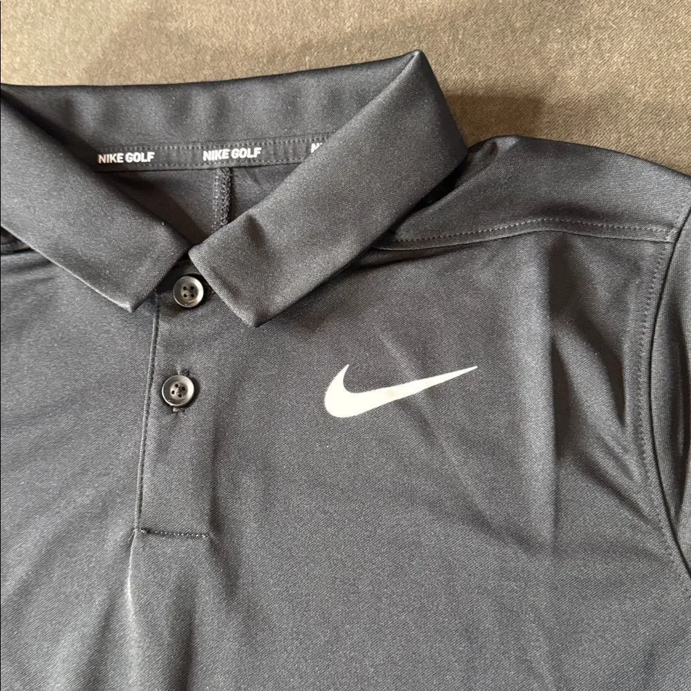 Nike Boys Black Golf Polo Shirt Standard Fit Short Sleeve Dri-Fit Size L NWT